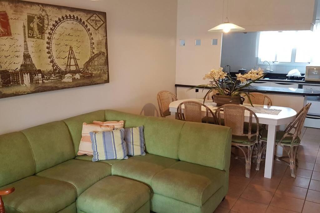 Acolhedora Casa De Praia Em Condominio Fechado A Beira Mar Шангри-ла Экстерьер фото